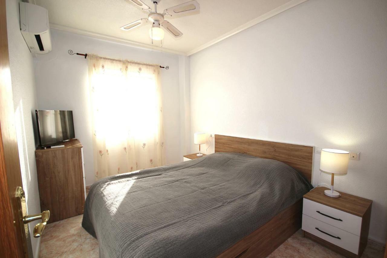 Apartment In La Mata Eneas 6 Torrevieja Dış mekan fotoğraf